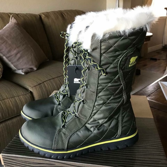 sorel cozy cate waterproof boot